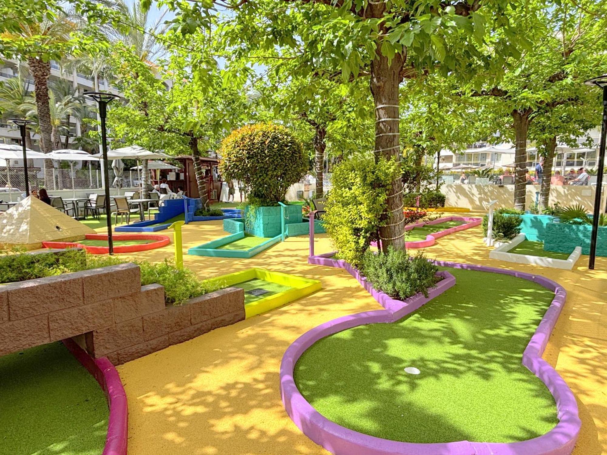 Rentalmar Salou Playa Family Suites & Pool Exterior foto
